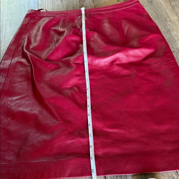 Vintage Newport News Vibrant Red Pencil Skirt - Picture 5 of 7